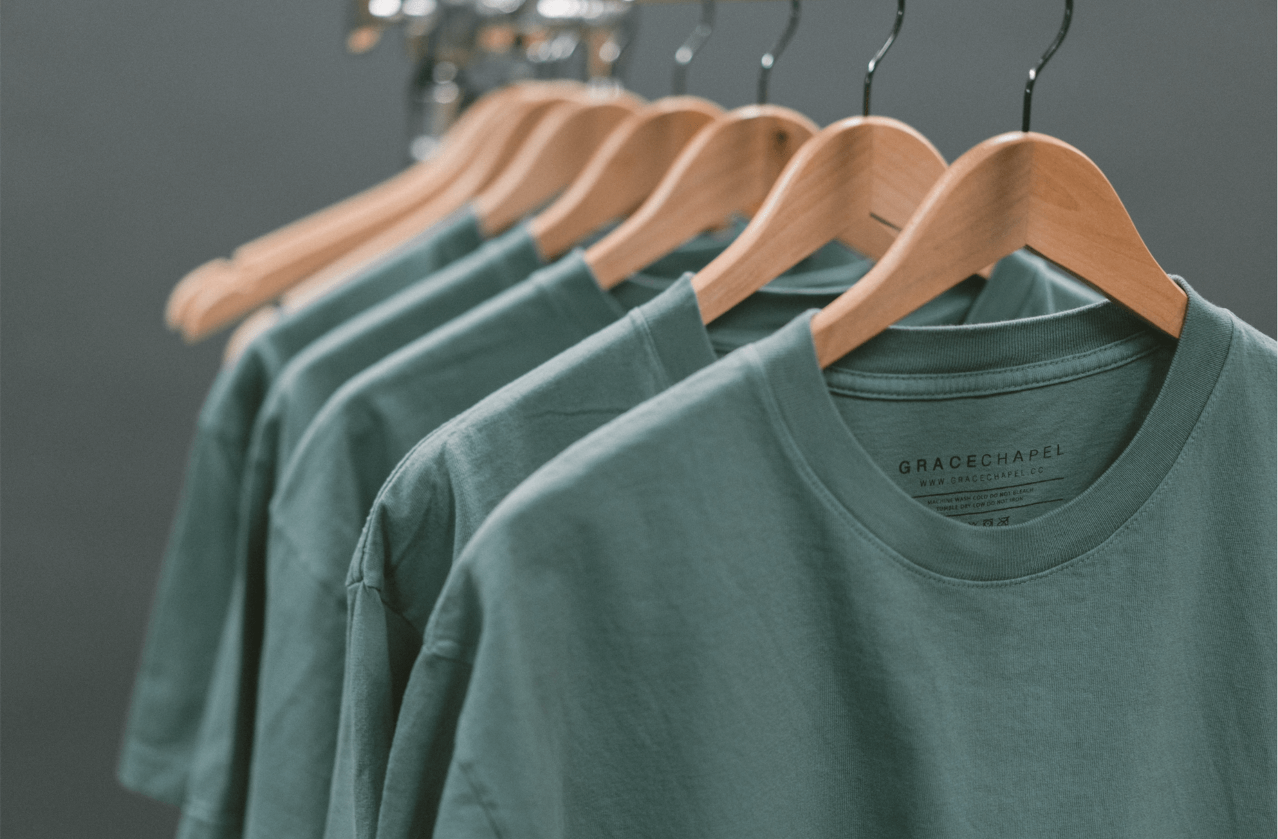 ウーバーイーツの服装は自由です【夏・冬のサンプルを紹介】  配達 
